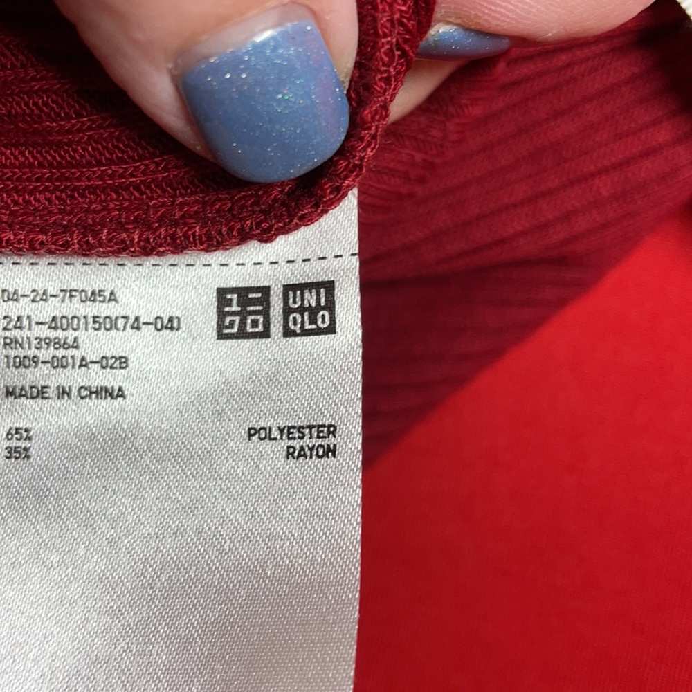 🟡 UNIQLO RIBBED MOCK TURTLENECK (XL) - Picture 5 of 5